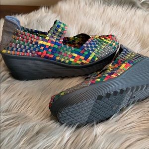 Rainbow Wedge Size 9 1/2
